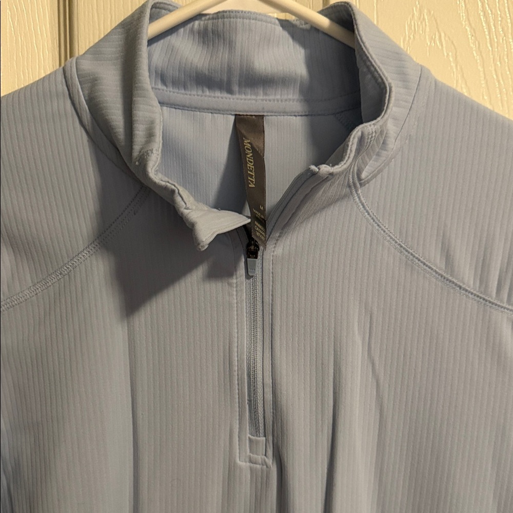 🌵Mondetta Sky Blue Activewear Top - Picture 3 of 6